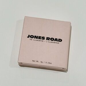 Jones Road The Illuminator in Antique Bronze